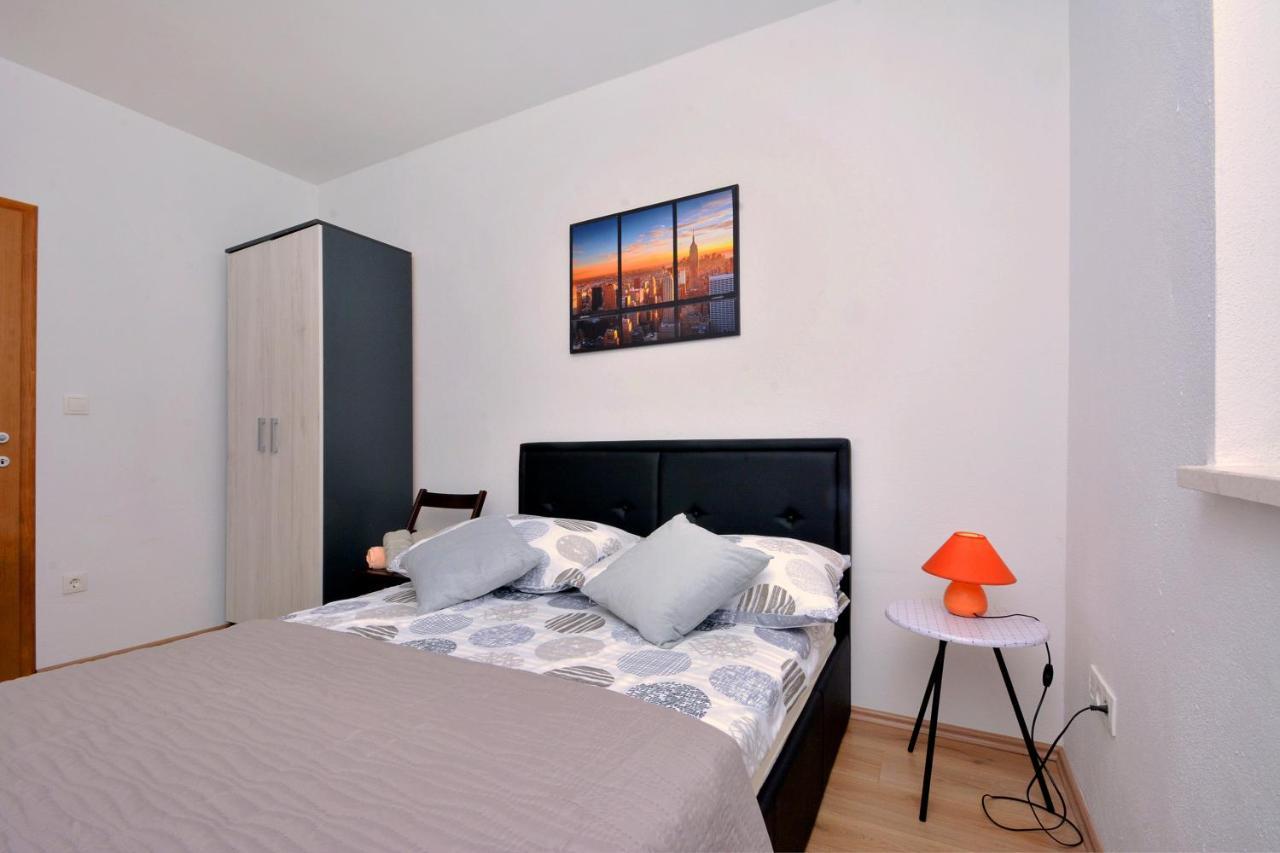 Apartment Wild Rose بودْسْتغانا المظهر الخارجي الصورة